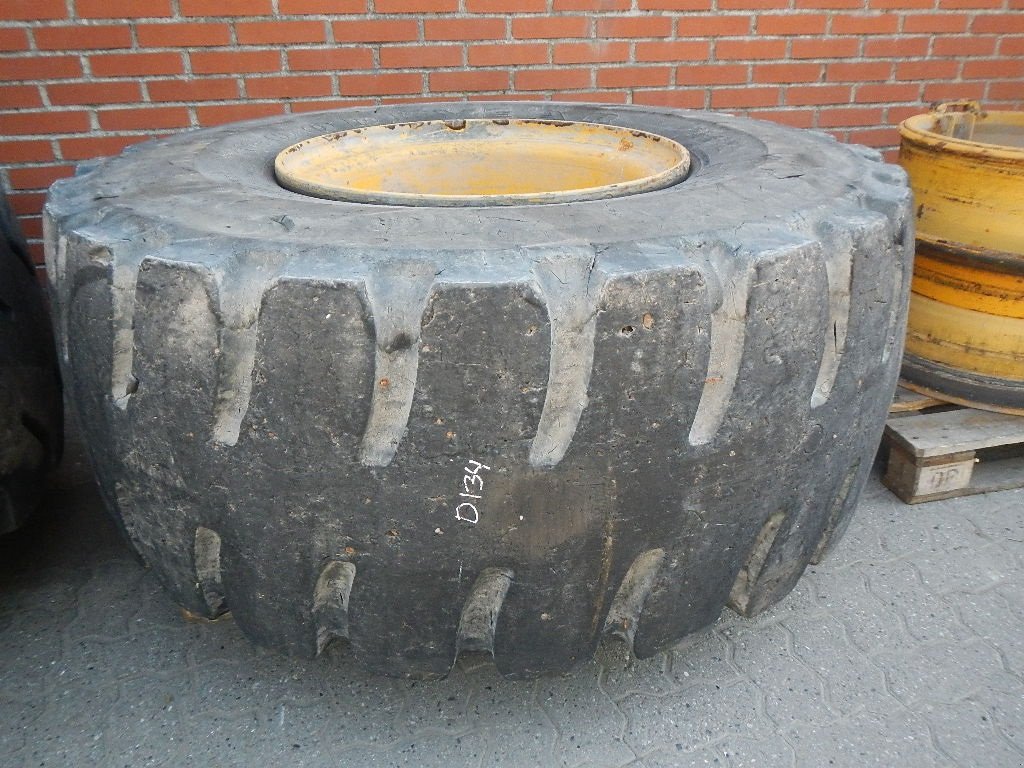 Felge des Typs GoodYear 23.5R25 RL-5K - D134, Gebrauchtmaschine in Aabenraa (Bild 1)
