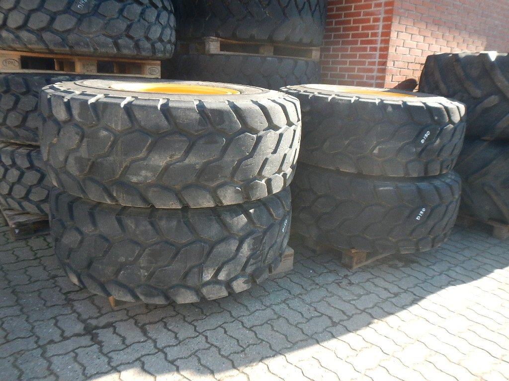 Felge des Typs Bridgestone 20.5R25 D150, Gebrauchtmaschine in Aabenraa (Bild 3)