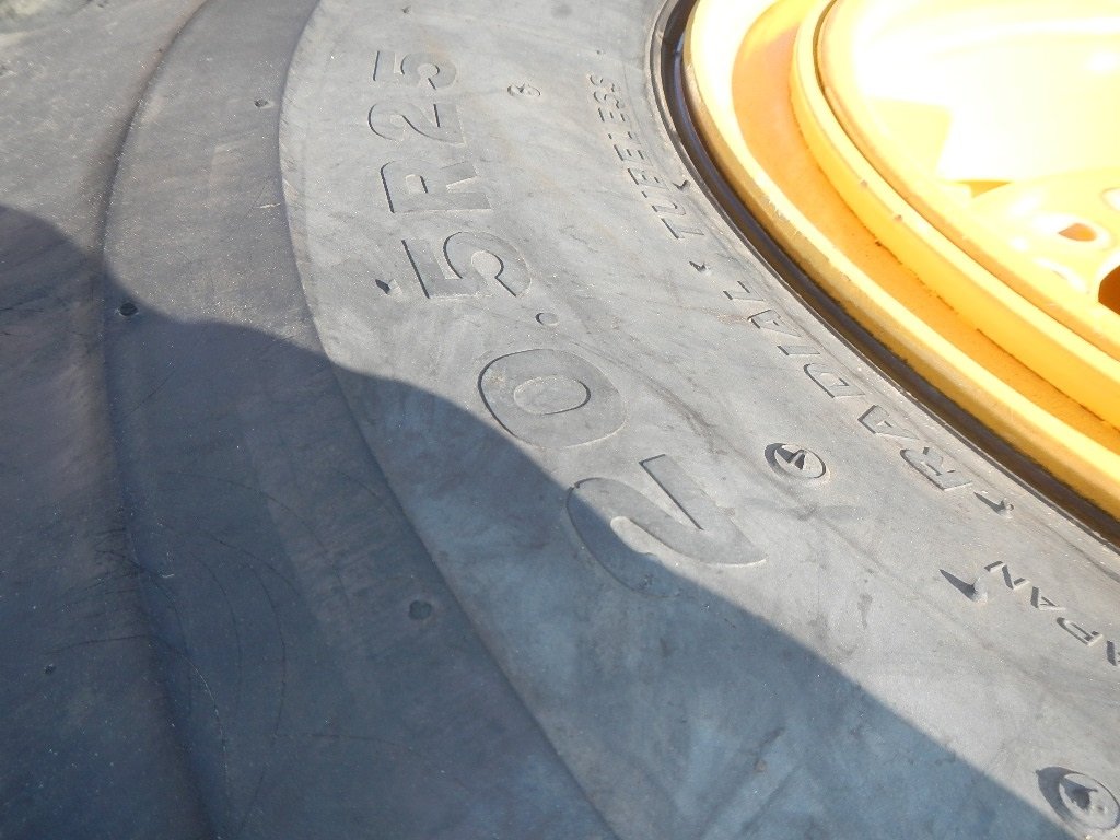 Felge des Typs Bridgestone 20.5R25 D150, Gebrauchtmaschine in Aabenraa (Bild 9)