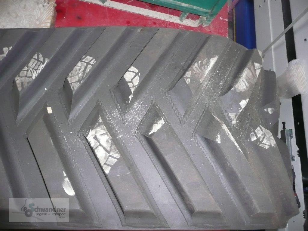 Achsen & Fahrantrieb des Typs New Holland CX 780, Neumaschine in Pfreimd (Bild 3)