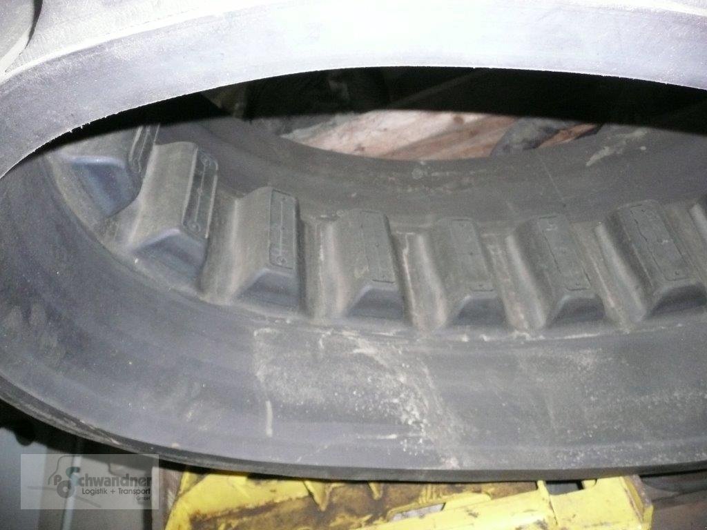 Achsen & Fahrantrieb des Typs New Holland CX 780, Neumaschine in Pfreimd (Bild 1)