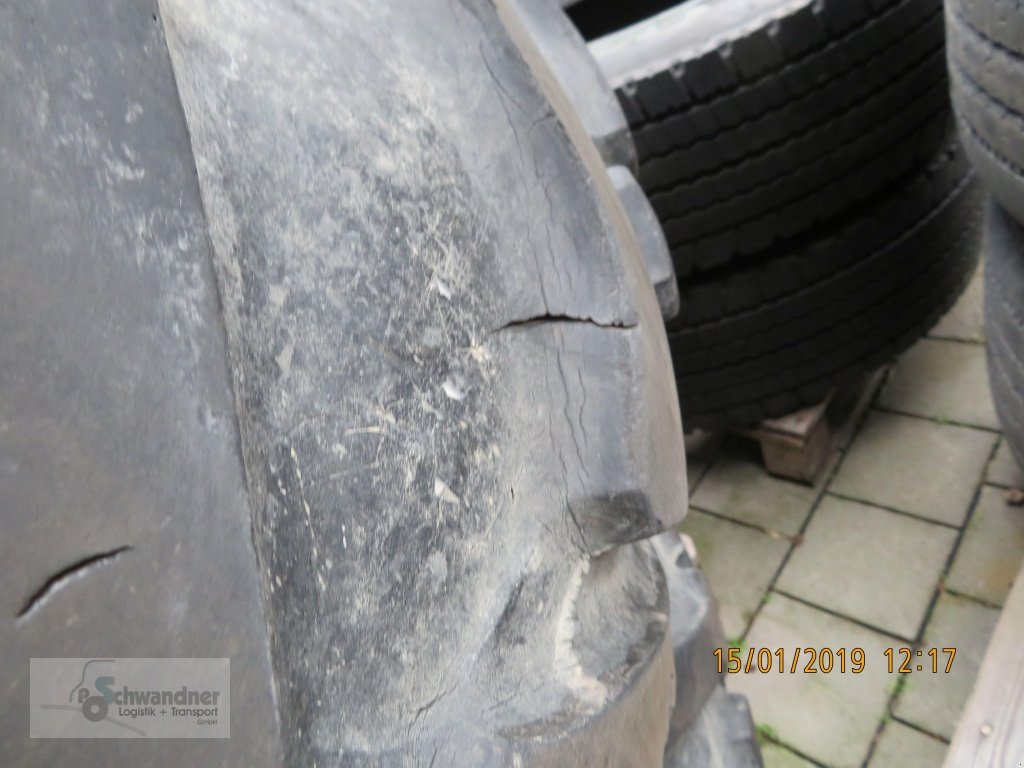 Felge des Typs BKT MB-Truck 18.4 R26, Gebrauchtmaschine in Pfreimd (Bild 4)