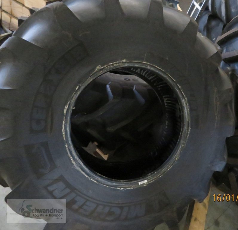 Reifen des Typs Michelin 520/80 R26, Gebrauchtmaschine in Pfreimd (Bild 1)