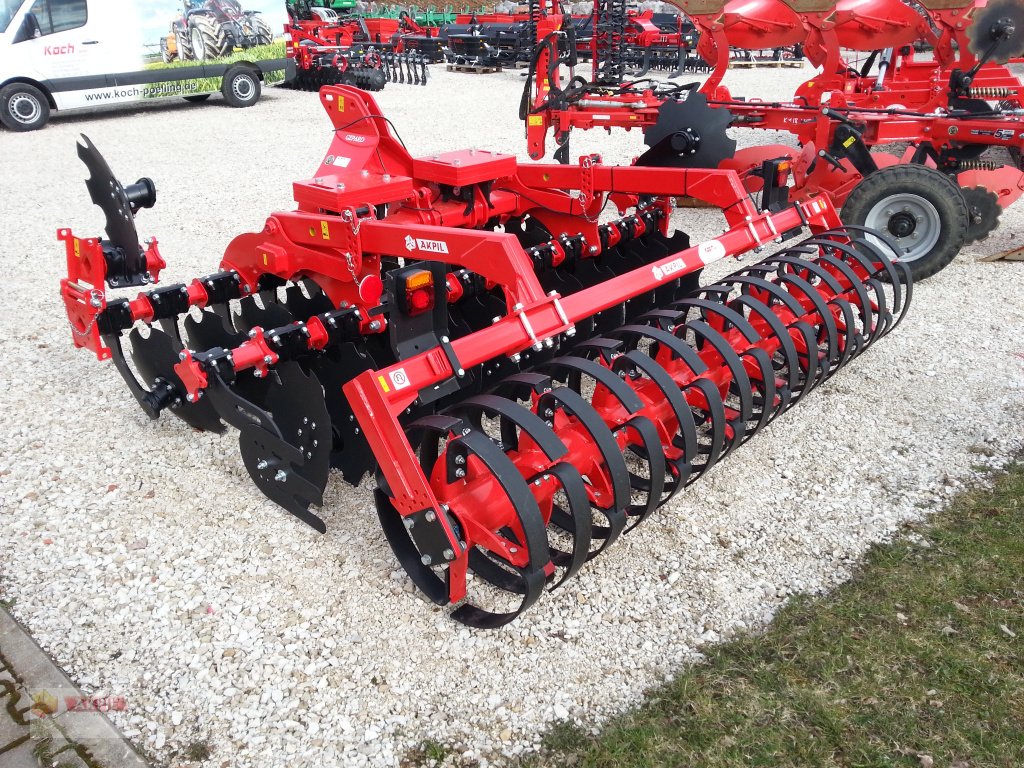 Scheibenegge des Typs Akpil Gepard 30SP, Neumaschine in Neumarkt (Bild 3)