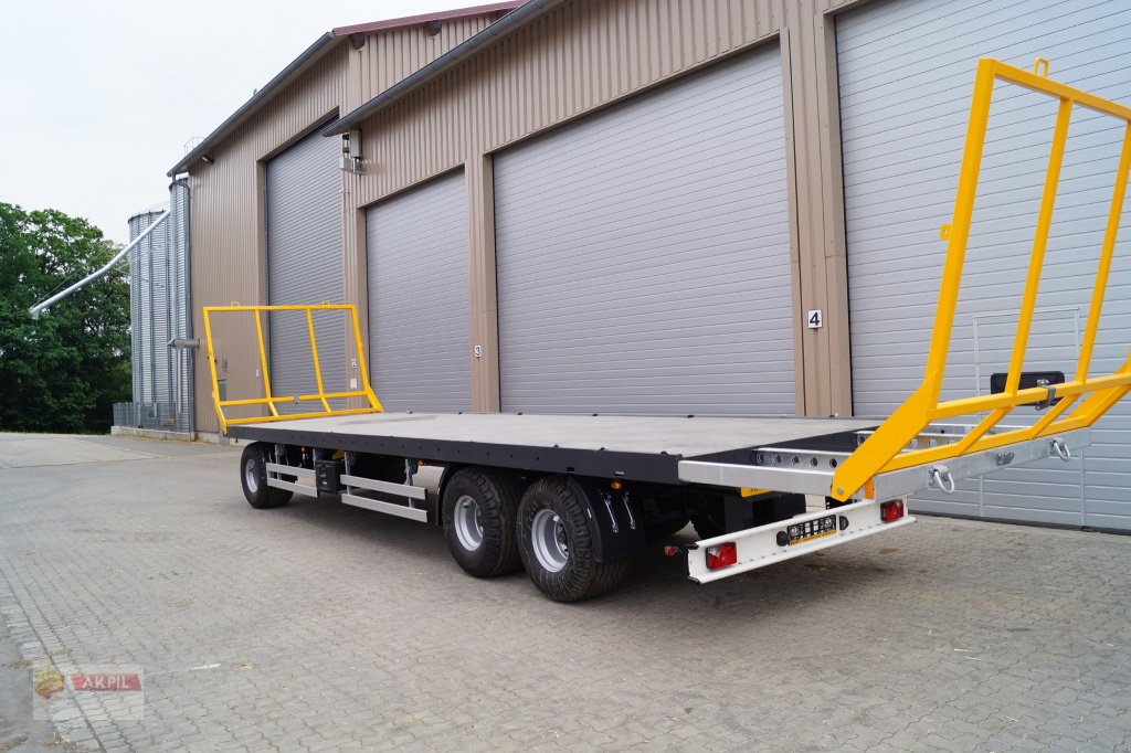 Ballentransportwagen des Typs WIELTON S9, S12, S14, S18 und S24, Neumaschine in Neumarkt (Bild 3)