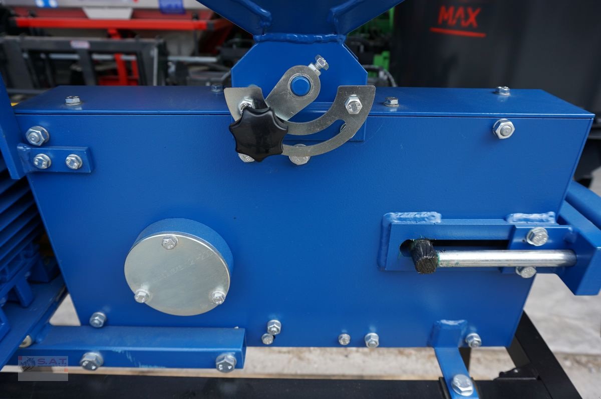 Sonstige Getreidelagertechnik des Typs Sonstige GTH- Getreidequetsche-NEUMASCHINE, Neumaschine in Eberschwang (Bild 15)