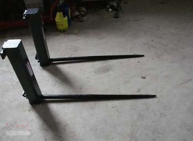 Frontladerzubehör des Typs Sonstige Ballenspieße für Palettengabel - NEU, Neumaschine in Eberschwang (Bild 1)