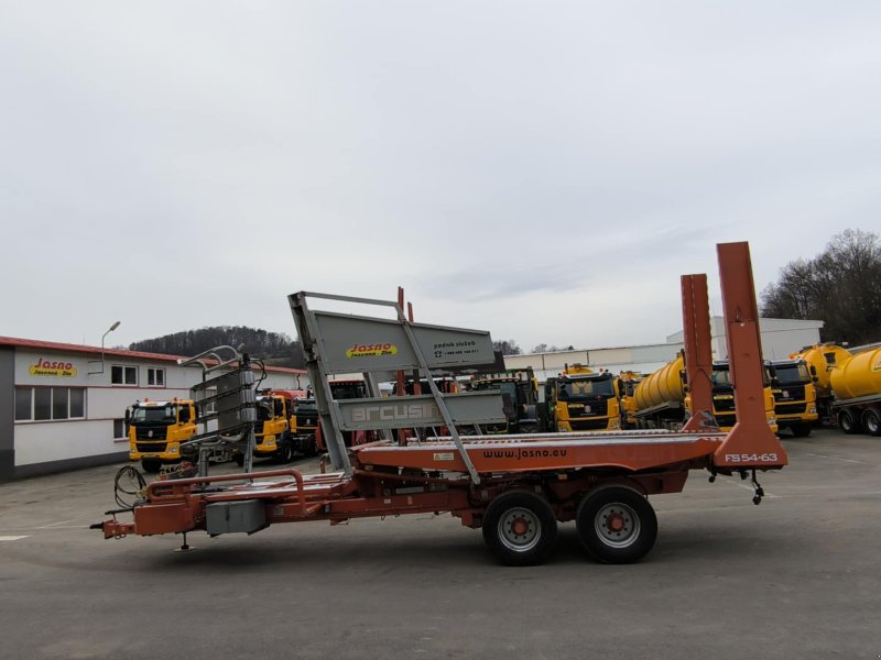 Ballensammelwagen des Typs Arcusin F 54 - 63, Gebrauchtmaschine in Ostrava - Polanka (Bild 1)