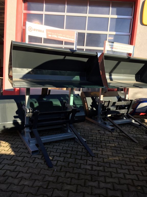 Frontladerzubehör (Bagger) des Typs Stoll Zubehör, Neumaschine in Schwabach (Bild 3)