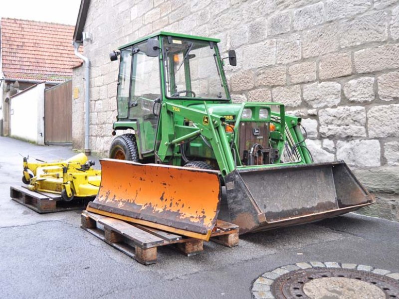 John Deere 855 Schmalspurtraktor Kleintraktor Allrad Kommunaltraktor ...