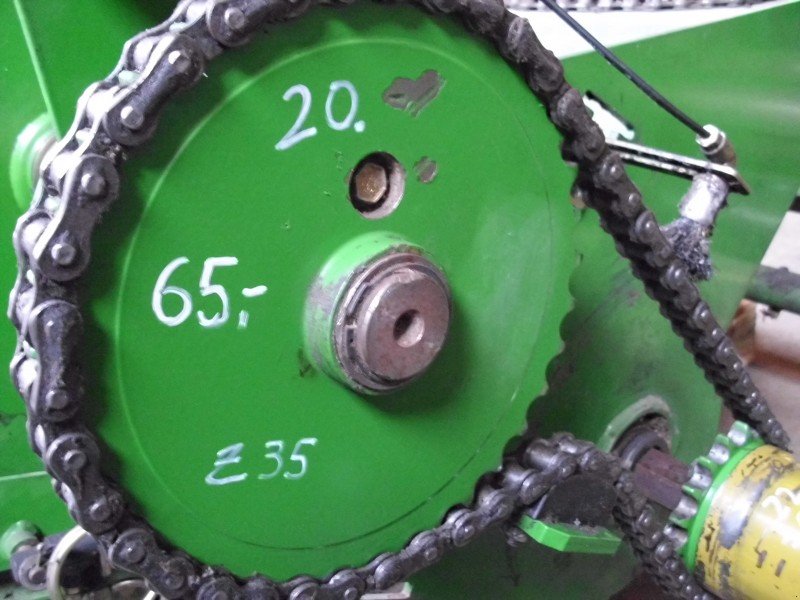 Rundballenpresse des Typs John Deere 582, 590, 592, Gebrauchtmaschine in Klein Wittensee (Bild 28)