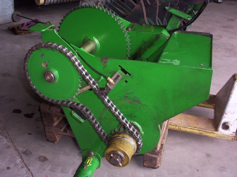 Rundballenpresse des Typs John Deere 582, 590, 592, Gebrauchtmaschine in Klein Wittensee (Bild 19)