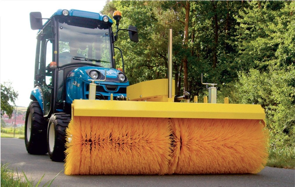 Geräteträger des Typs LS Tractor XJ25 HST, Gebrauchtmaschine in Herning (Bild 2)