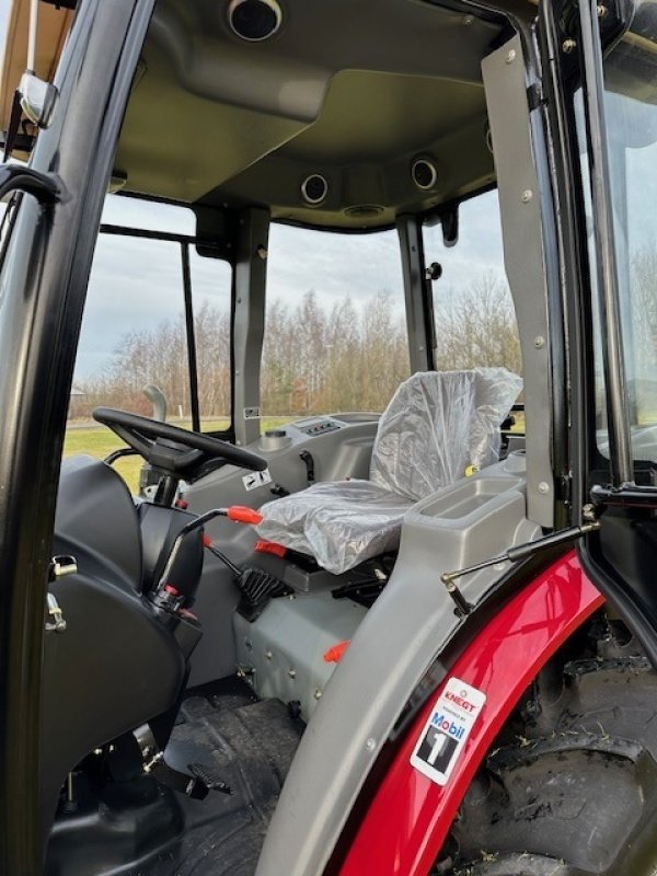 Geräteträger des Typs Feng Shou DF-504 G3 Kabine og Brede dæk, Gebrauchtmaschine in Herning (Bild 17)