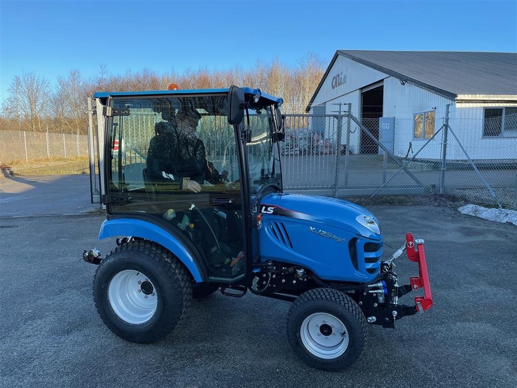 Geräteträger des Typs LS Tractor XJ25 HST Snowline, Gebrauchtmaschine in Herning (Bild 23)