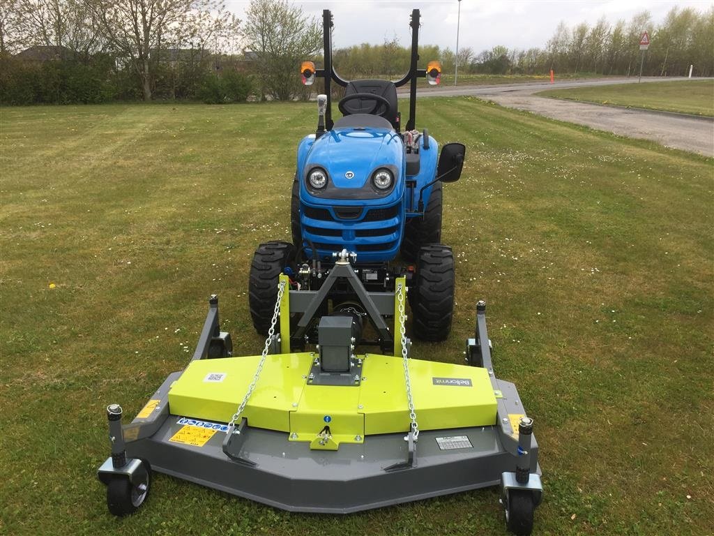 Geräteträger des Typs LS Tractor XJ25 HST med Frontklipper, Gebrauchtmaschine in Herning (Bild 2)