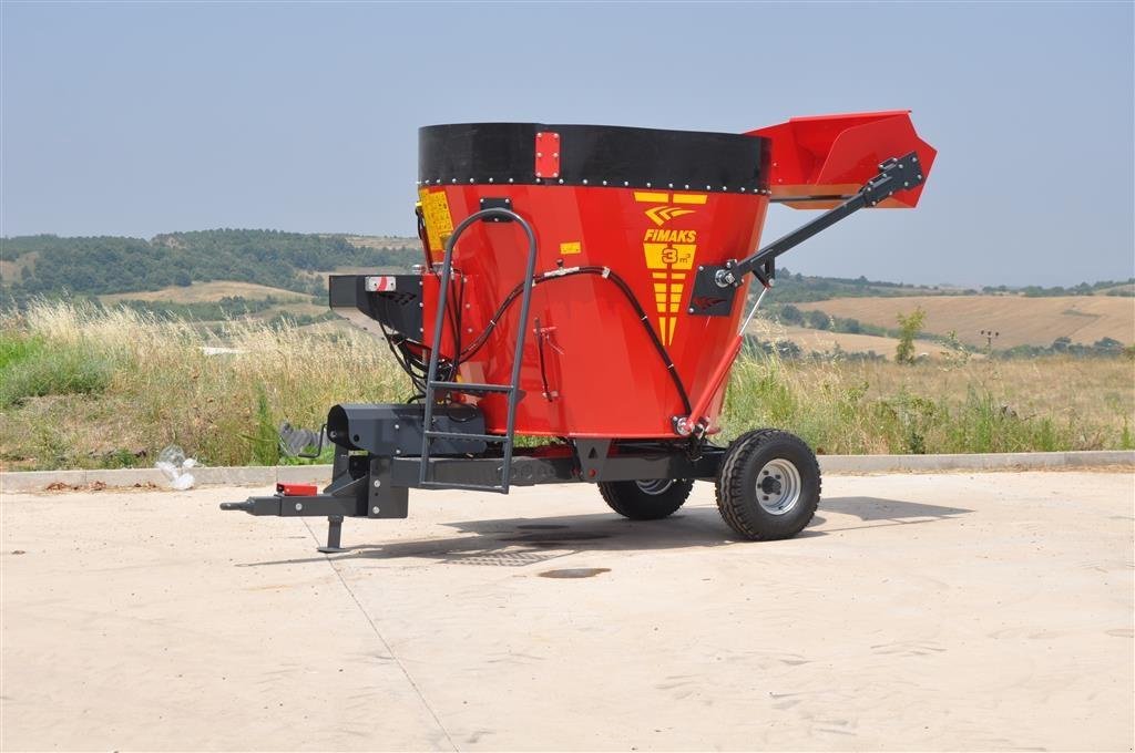 Futterverteilwagen des Typs FiMAKS FMV 3, Gebrauchtmaschine in Herning (Bild 1)
