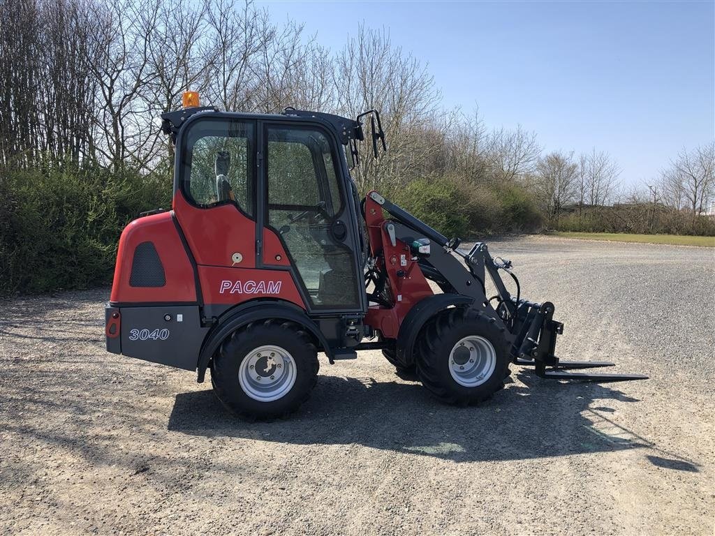 Kompaktlader des Typs Sonstige 3040 Kabine, Gebrauchtmaschine in Herning (Bild 25)