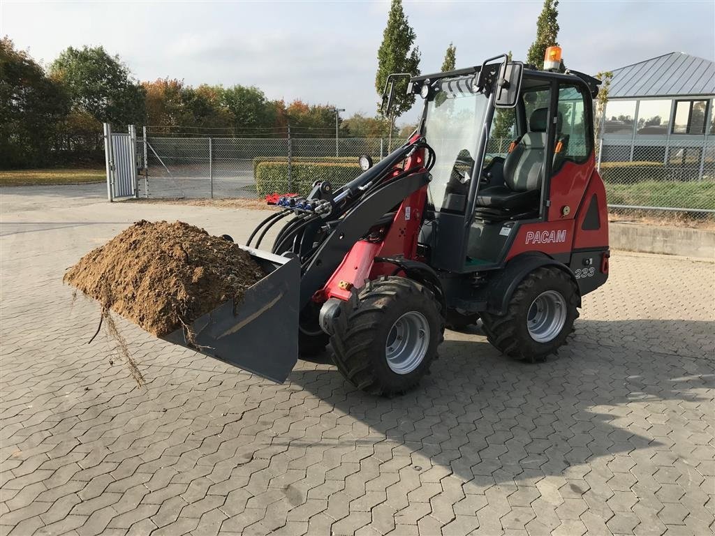 Kompaktlader des Typs Sonstige 3040 Kabine, Gebrauchtmaschine in Herning (Bild 3)