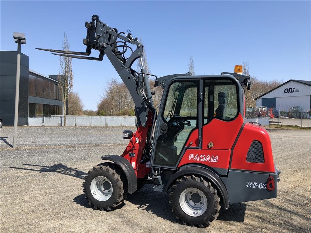 Kompaktlader des Typs Sonstige 3040 Kabine, Gebrauchtmaschine in Herning (Bild 24)