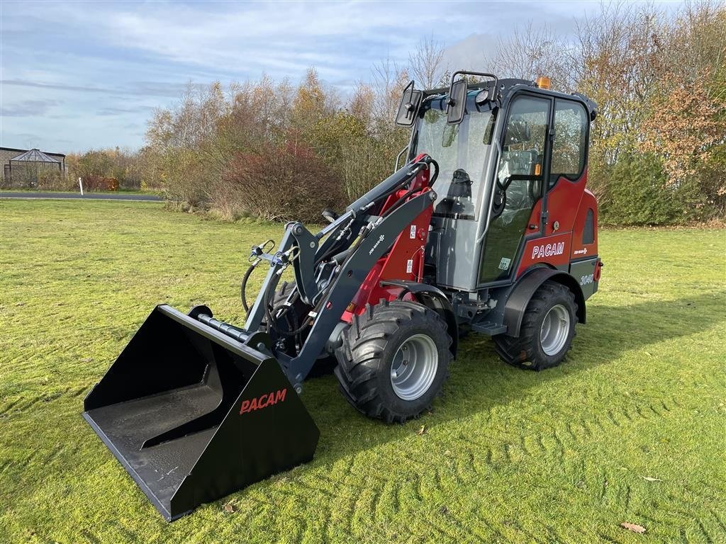 Kompaktlader des Typs Sonstige 3040 Kabine, Gebrauchtmaschine in Herning (Bild 18)