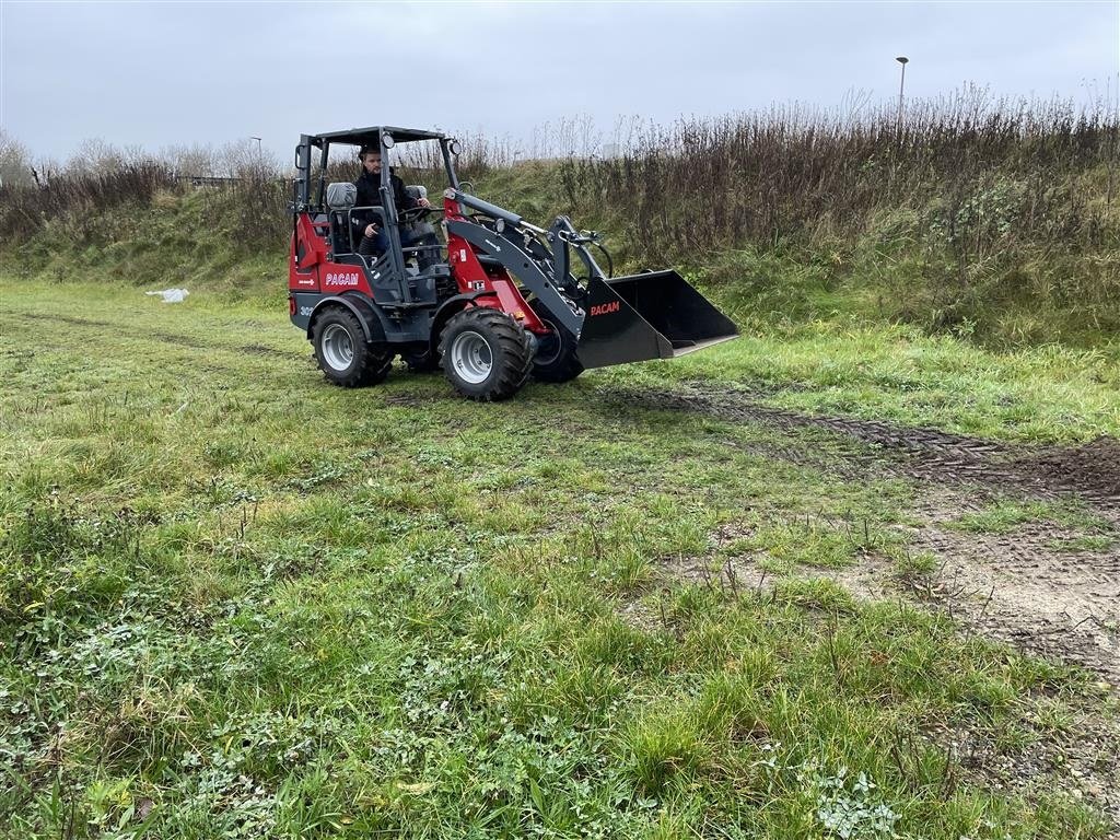 Kompaktlader des Typs Sonstige 3025 Foldbar bøjle, Gebrauchtmaschine in Herning (Bild 18)