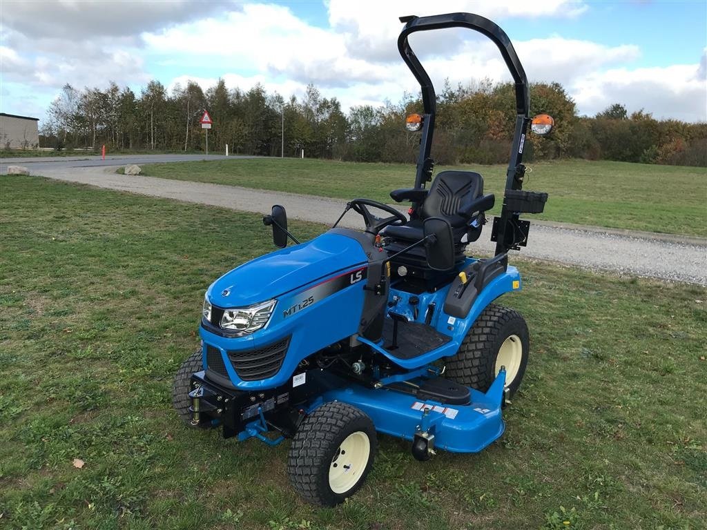 Geräteträger des Typs LS Tractor MT1.25, Gebrauchtmaschine in Herning (Bild 3)