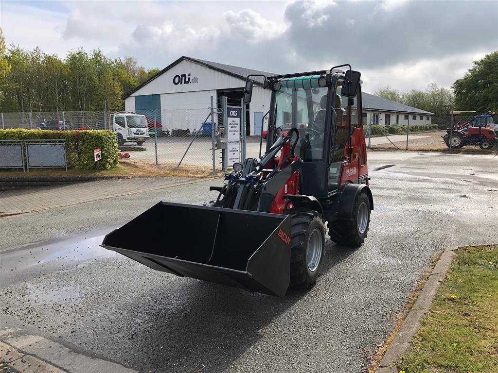 Kompaktlader des Typs Sonstige 3040 Kabine 2 Ton, Gebrauchtmaschine in Herning (Bild 11)