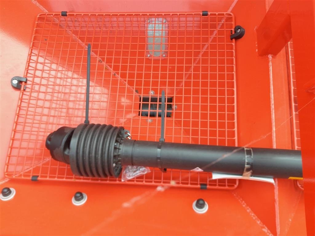 Düngerstreuer des Typs Unia MXL 3000, Gebrauchtmaschine in Hadsund (Bild 19)