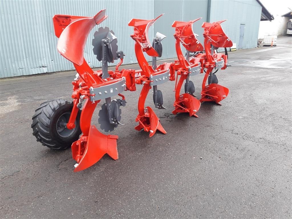 Pflug des Typs Unia Vario 4 S Plus, Gebrauchtmaschine in Hadsund (Bild 8)