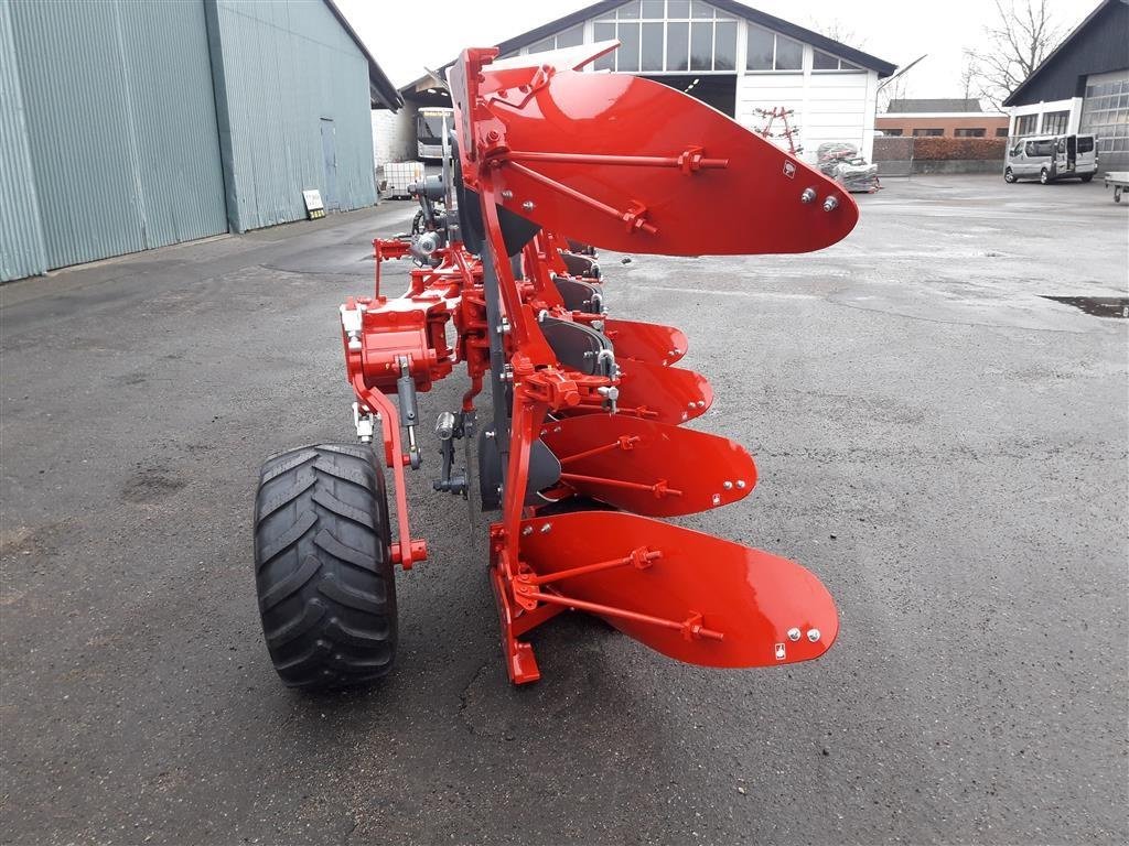 Pflug des Typs Unia Vario 4 S Plus, Gebrauchtmaschine in Hadsund (Bild 7)