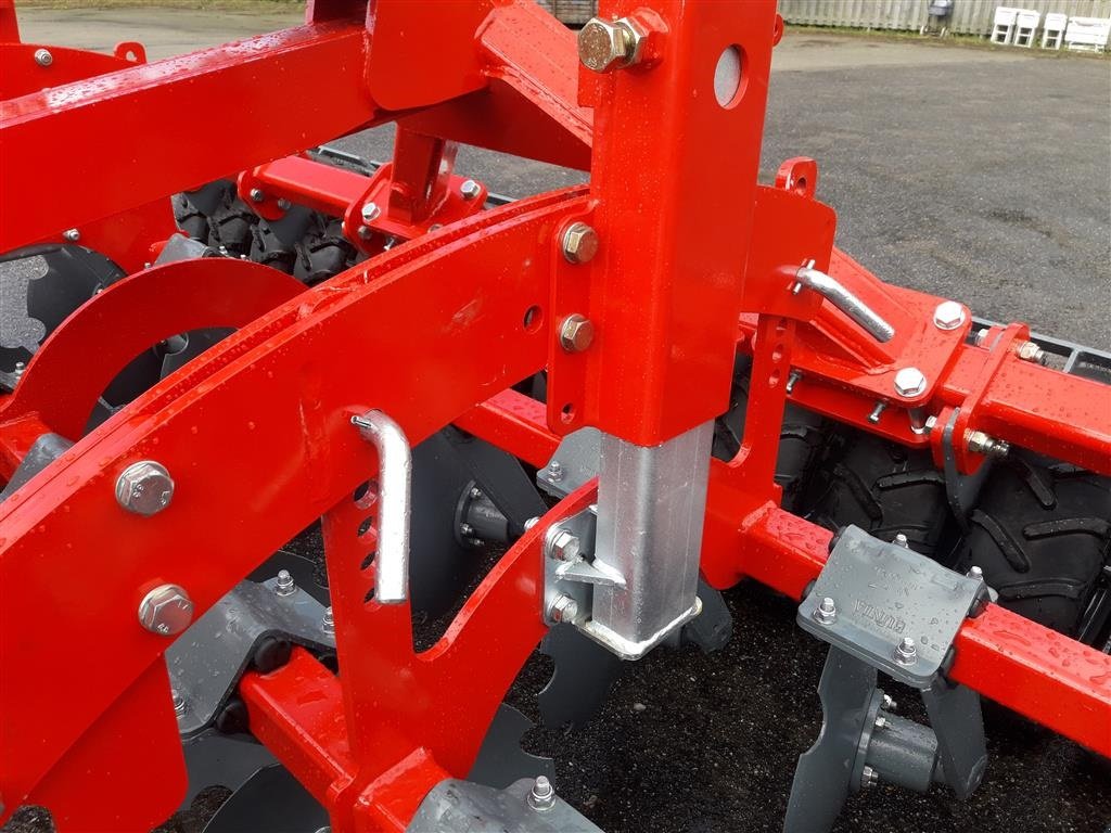Zinkenrotor (Ackerbau) des Typs Unia Cross  4 Drive, Gebrauchtmaschine in Hadsund (Bild 12)