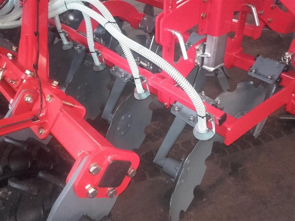Zinkenrotor (Ackerbau) des Typs Unia Cross 3 Drive, Gebrauchtmaschine in Hadsund (Bild 18)