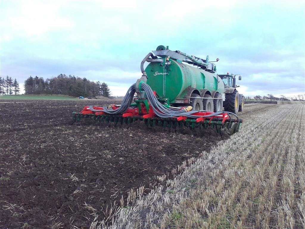 Gülleeinarbeitungstechnik des Typs Unia Ares XLA 7.5 m/fronthjul, Gebrauchtmaschine in Hadsund (Bild 19)