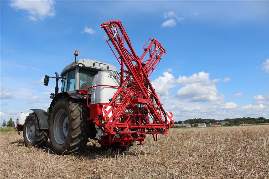 Feldspritze des Typs Unia Lux 1015, Gebrauchtmaschine in Hadsund (Bild 1)