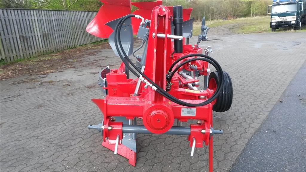 Pflug des Typs Unia IBIS LS 4 Plus, Gebrauchtmaschine in Hadsund (Bild 5)