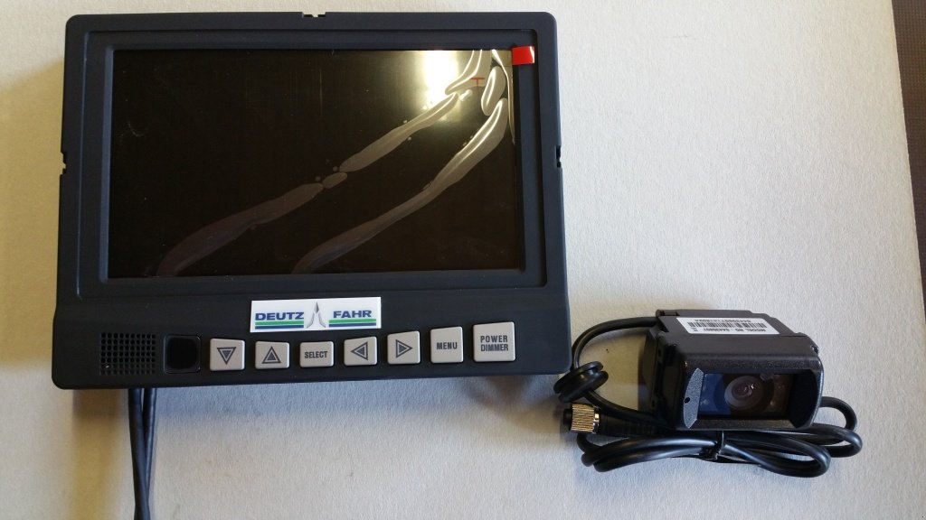 Kabine des Typs Deutz-Fahr Deutz Fahr Rückfahrsystem 8", Neumaschine in Offenhausen (Bild 1)