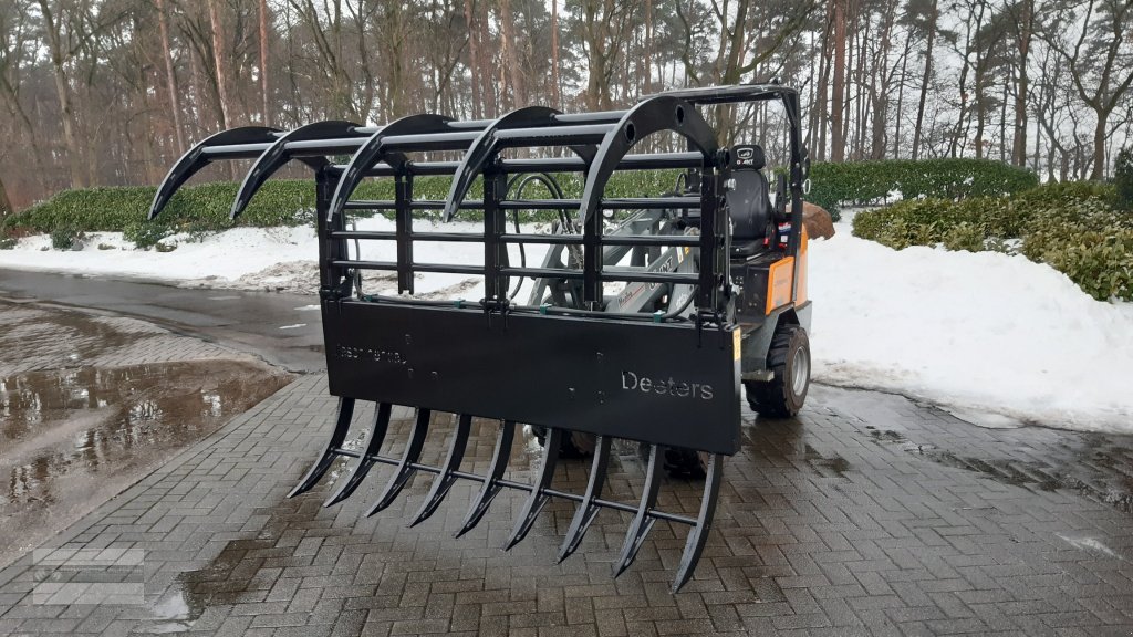 Sonstige Forsttechnik des Typs Sonstige Reisiggabel Räumfix Reisigrechen, Neumaschine in Beesten (Bild 4)