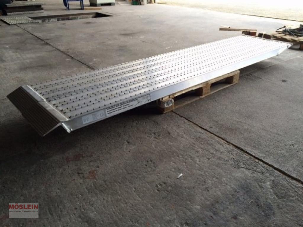 Anhänger des Typs Sonstige NEU Auffahrrampen, Alurampen,Verladerampen, 8 to L, Gebrauchtmaschine in Schwebheim (Bild 3)