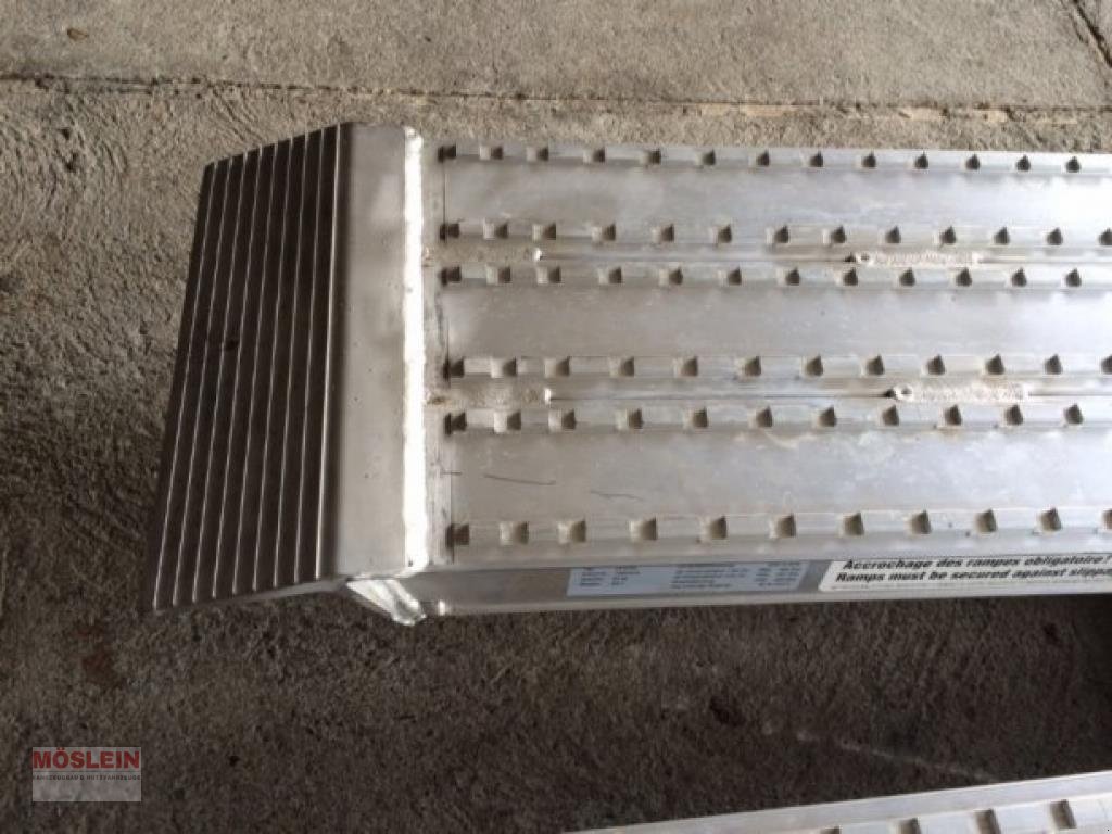 Anhänger des Typs Sonstige NEU Auffahrrampen, Alurampen,Verladerampen, 8 to L, Gebrauchtmaschine in Schwebheim (Bild 5)