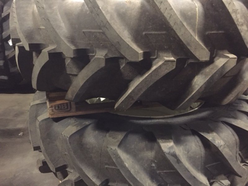 Reifen des Typs AP 18,4R34  650/60R34 600/65R34, Gebrauchtmaschine in Danmark (Bild 4)