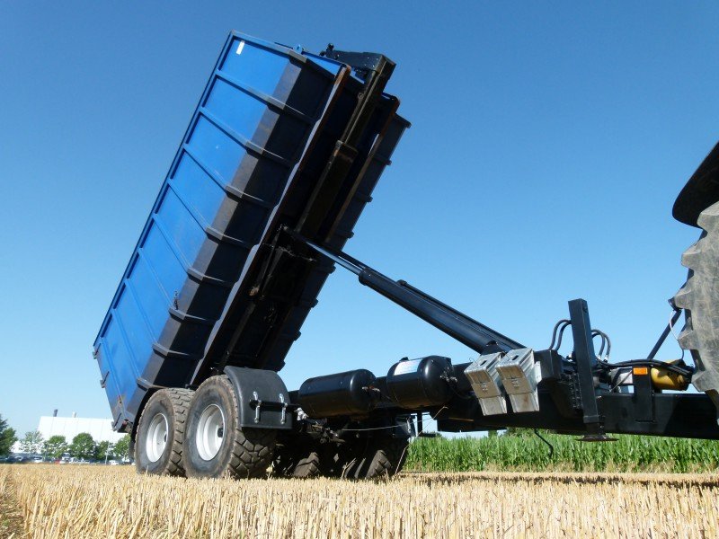 Hakenwagen des Typs Begemann THK 21 Bordhydraulik optional, Neumaschine in Voerde (Bild 2)
