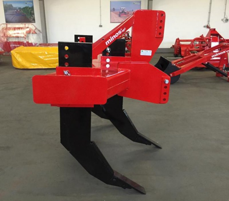 Tiefenlockerer des Typs Minos Agri Tiefenlockerer SDK 3, Neumaschine in Münstermaifeld (Bild 1)