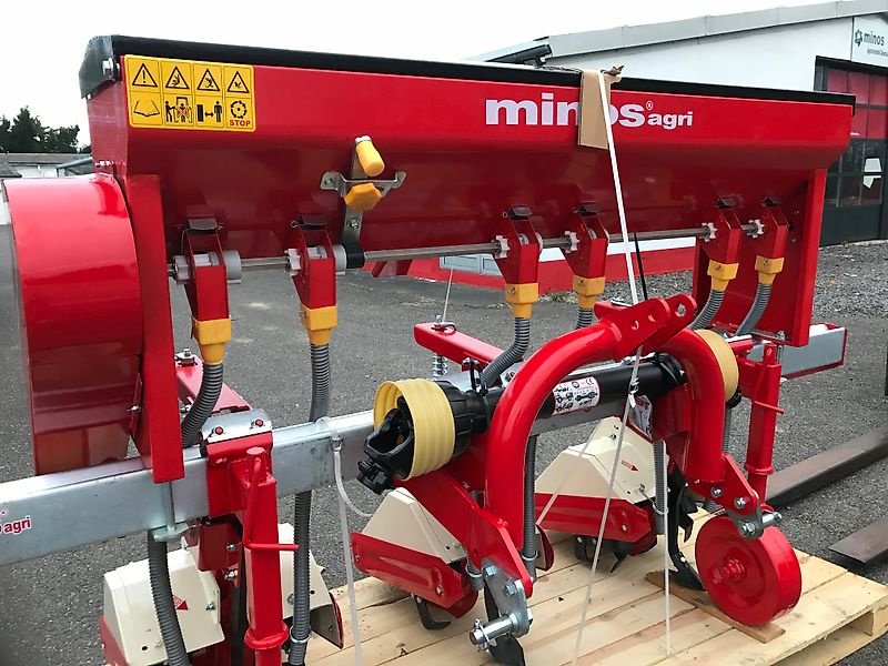 Bodenfräse des Typs Minos Agri Reihenfräse T-SCM-3-A-GS, Neumaschine in Münstermaifeld (Bild 5)