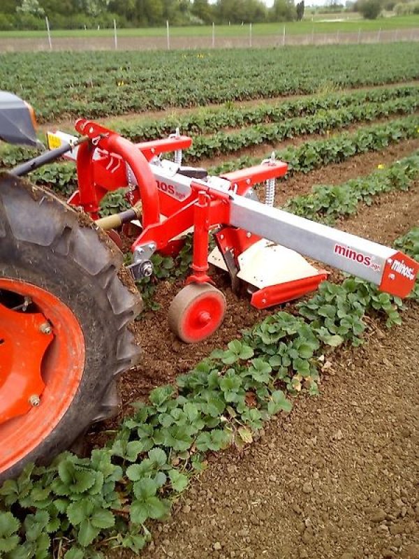 Bodenfräse des Typs Minos Agri Reihenfräse T-SCM-2-A, Neumaschine in Münstermaifeld (Bild 17)