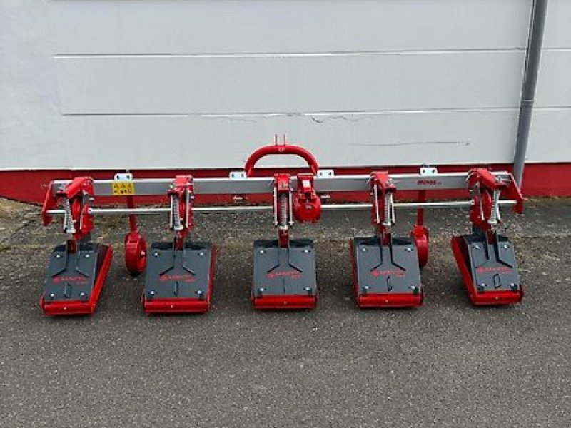 Bodenfräse des Typs Minos Agri Reihenfräse T-SCM-5-A, Neumaschine in Münstermaifeld (Bild 1)