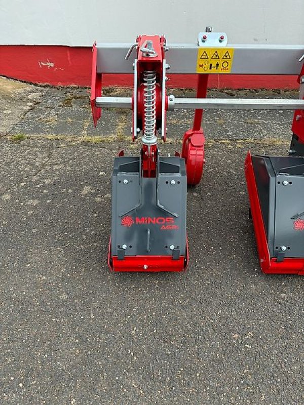 Bodenfräse des Typs Minos Agri Reihenfräse T-SCM-5-A, Neumaschine in Münstermaifeld (Bild 10)