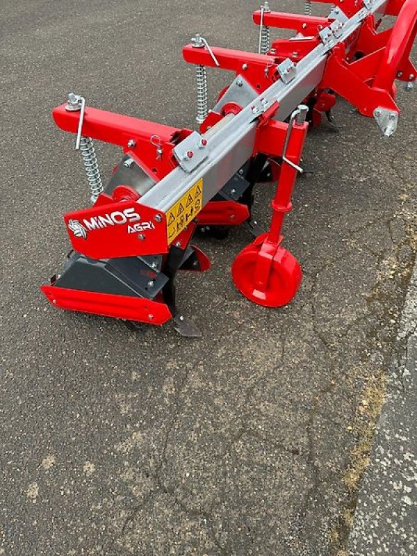 Bodenfräse des Typs Minos Agri Reihenfräse T-SCM-5-A, Neumaschine in Münstermaifeld (Bild 5)