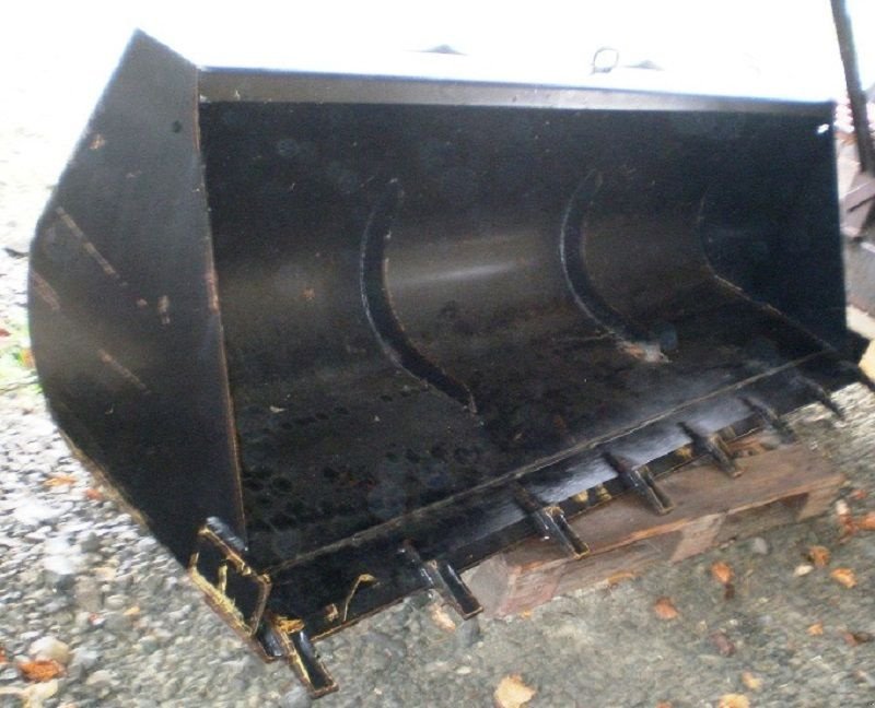 Siloentnahmegerät & Verteilgerät des Typs New Holland Godet avec dents, Gebrauchtmaschine in Aesch (Bild 1)