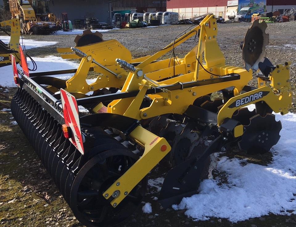 Grubber des Typs Bednar Swifterdisc XN3000, Gebrauchtmaschine in Aesch (Bild 2)